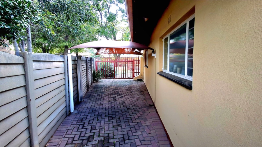 3 Bedroom Property for Sale in Vaalpark Free State